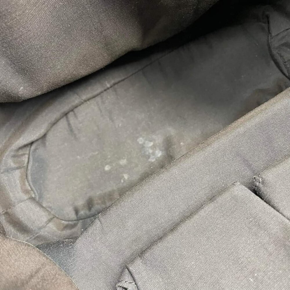 100% Authentic GUCCI GG Canvas Shoulder Bag - Picture 10 of 14